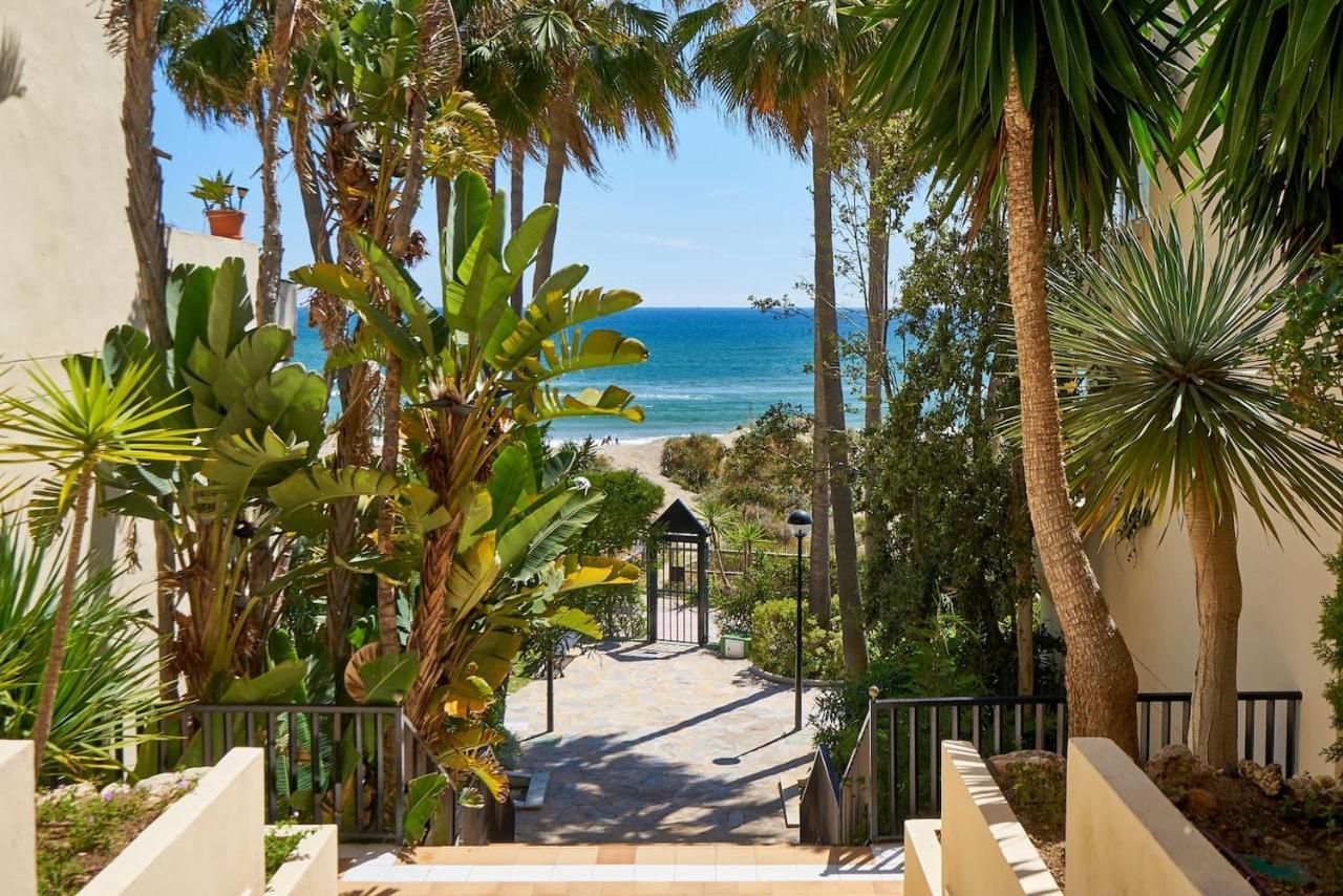 Oleholidays 601 Romana Playa Junto Al Mar Marbella Exteriör bild